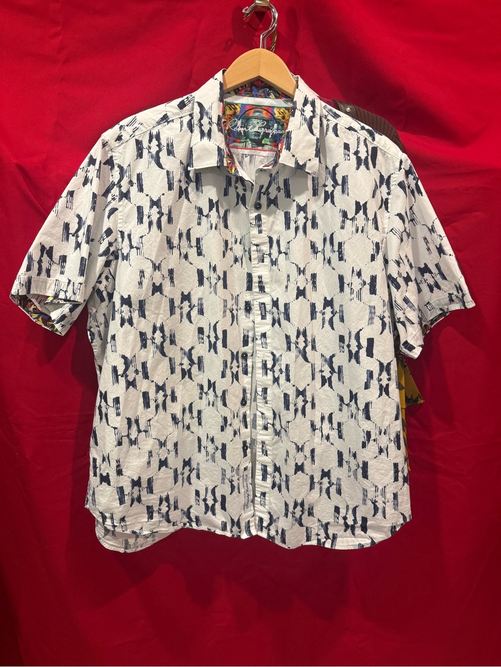 Robert Graham White Short-Sleeve Button-Down with Navy Abstract Print